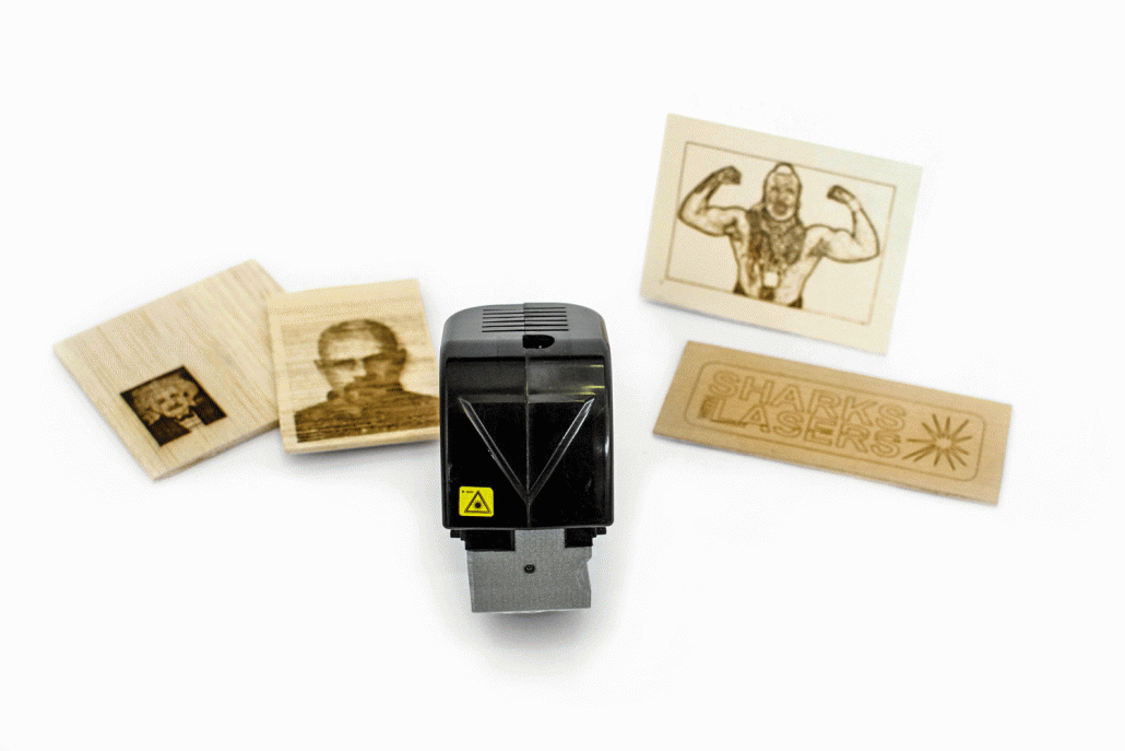 stampante laser 3D: testina laser per tagliare e incidere