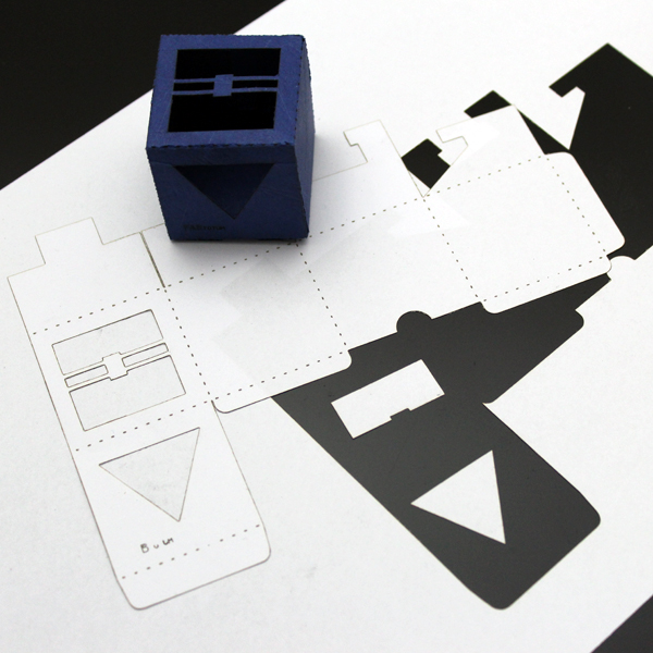 Macchina per incisione laser su carta e cartoncino